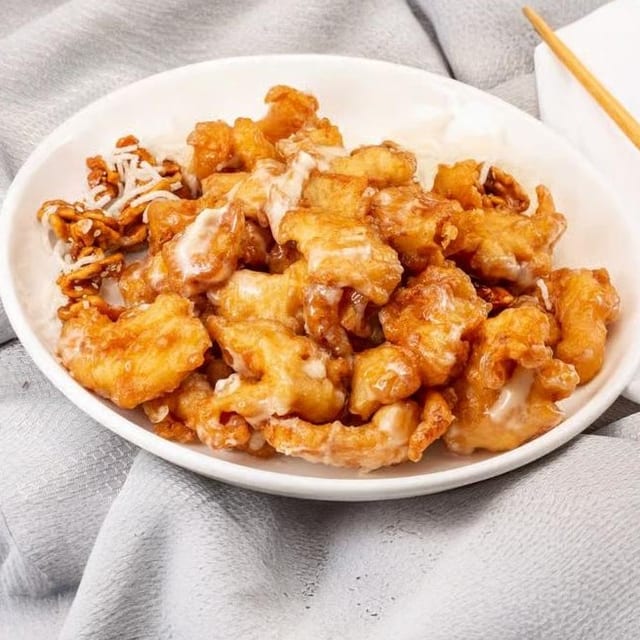 Honey Walnut Chicken / 核桃雞.